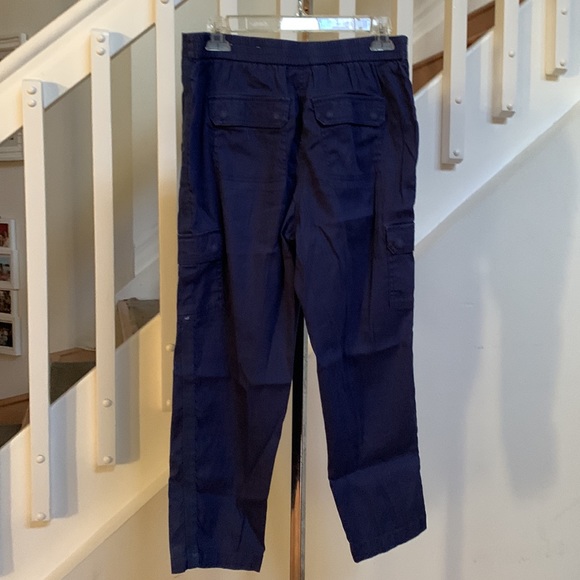 Chico’s Petite Crop Cargo Linen/Cotton Pants - Picture 8 of 12